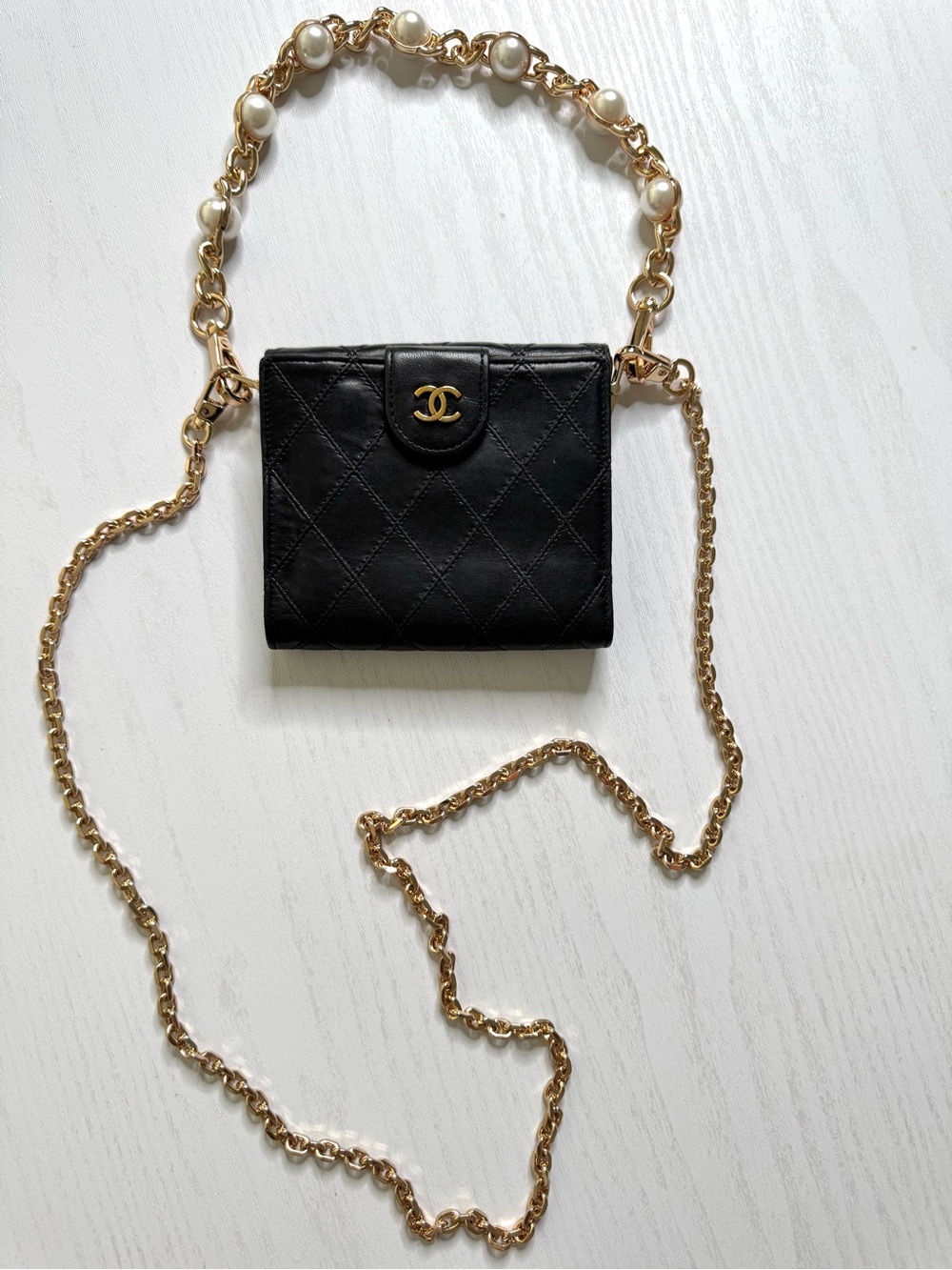 Authentic Vintage Chanel CC Wallet on Chain Black Quilted Leather Crossbody Bag - Picture 11 of 16